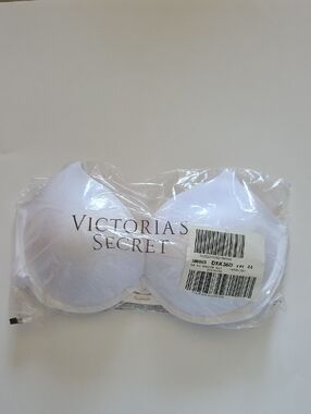 Victoria's Secret White Padded Bra